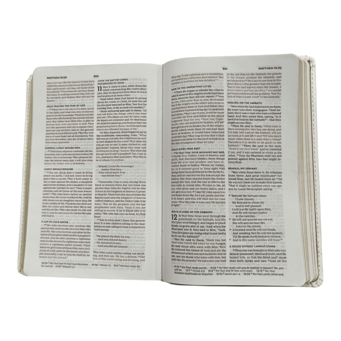 NKJV Bride's Wedding Day Bible, White Leathersoft, Red Letter, Comfort Print, Wedding Keepsake with Photo Insert & Presentation Pages, ISBN 9780785225843