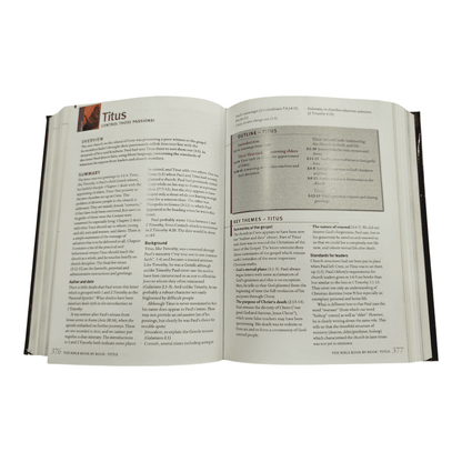 CLC Bible Companion, Flexicover Full-Color Edition - All-in-One Reference Guide to Knowing Jesus, Bible Overview, and Christian Living (ISBN: 9781936143238)
