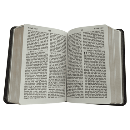 KJV Large Print Compact Reference Bible, Bonded Leather Burgundy, Red Letter Edition - Portable King James Version Holy Bible with Study Aids and Maps (ISBN: 9781598565591)