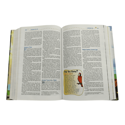 NIV Adventure Bible, Hardcover Full Color Edition - Engaging Kids' Bible with Features for Discovery and Faith (Ages 8-12) (ISBN: 9780310727477)