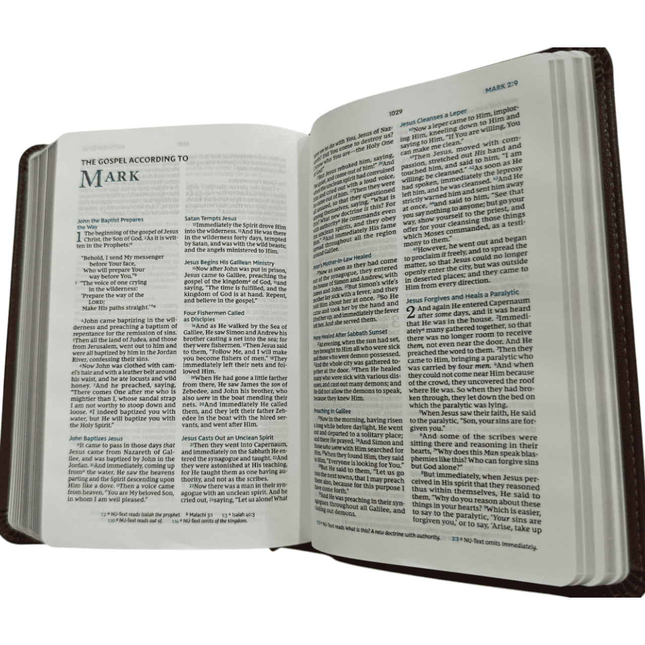 NKJV Compact Bible, Maclaren Series, Leathersoft, Brown, Comfort Print, ISBN 9780785250852