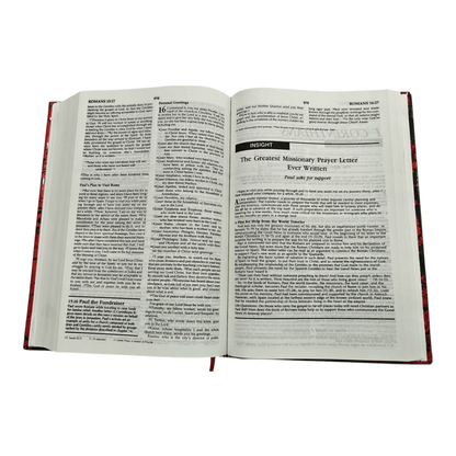 NIV The Family Devotional Study Bible: Inspiring Family Worship with Devotionals, Study Notes, and Activities