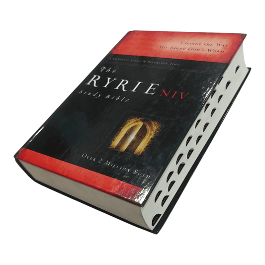 The Ryrie Study Bible, NIV, Hardcover, Revised Edition: Celebrated Scholarship from Charles Caldwell Ryrie