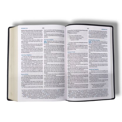 NKJV Large Print Verse-by-Verse Reference Bible: Maclaren Series in Black Leathersoft | Comfort Print
